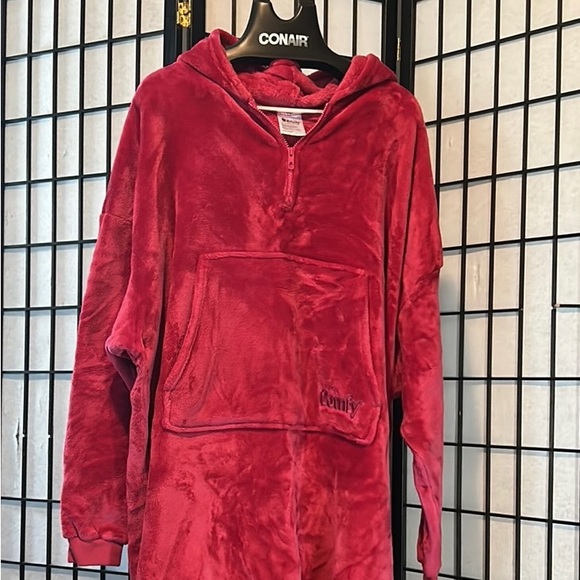 The “Comfy” Pullover Hooded Fleece. One size, Bright Hot Red/Pink - Picture 1 of 8